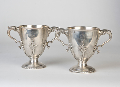 A pair of Irish George III rococo loving cups - Sold for €2,700