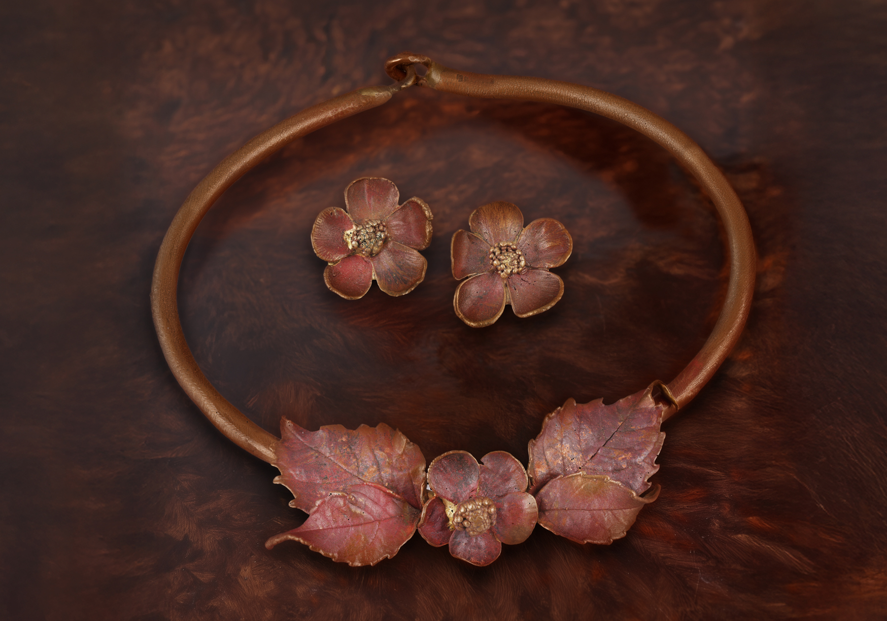 FINE JEWELLERY & LADIES WATCHES